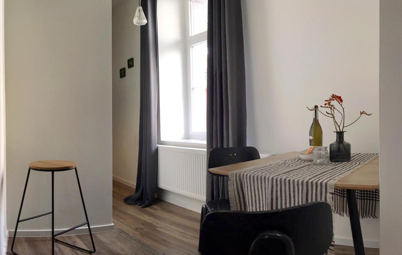 Studios Am Kniepertor In Der Altstadt Stralsund Esterno foto